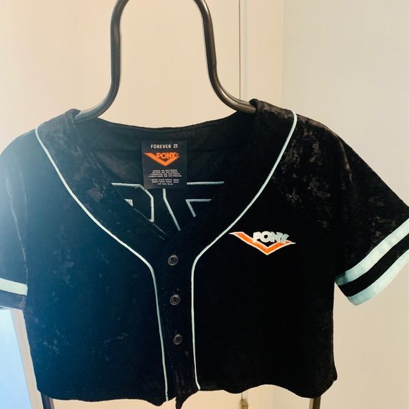 Cropped Button Down Top - Picture 1 of 2